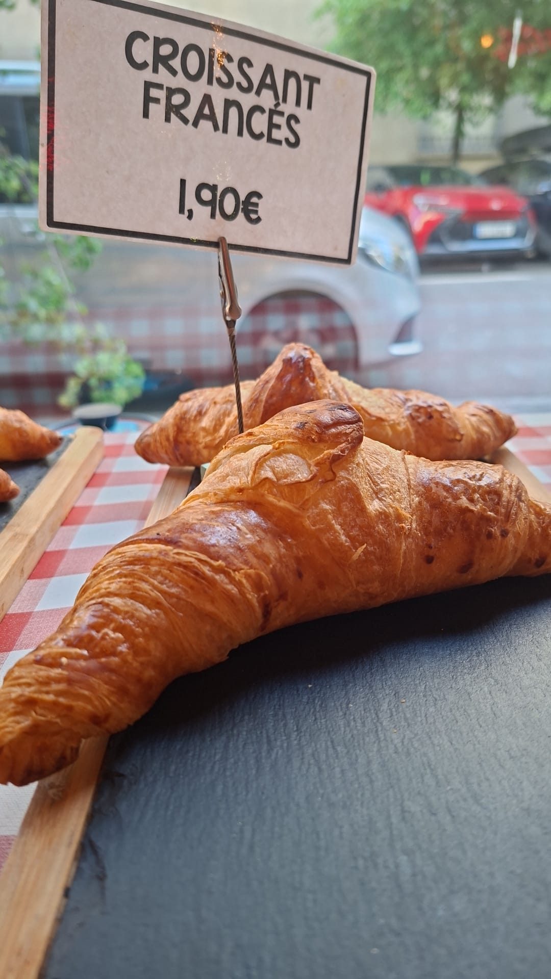 Croissant Francés 1,90€
